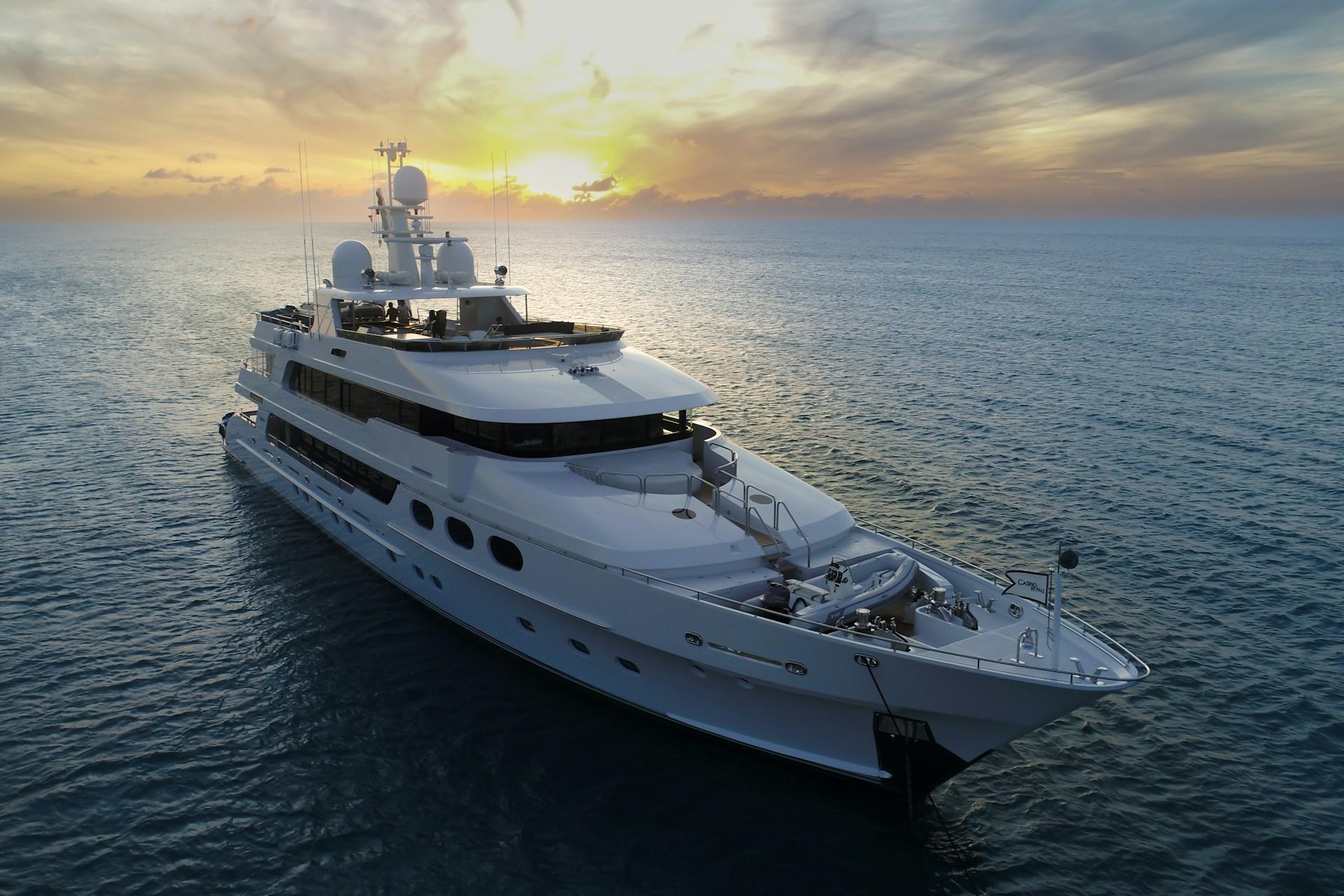 boat-charter.jpg