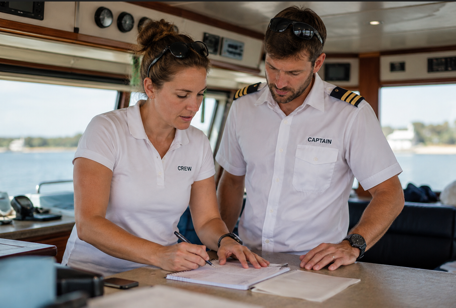 How to Manage Captain Assignments and Crew Schedules